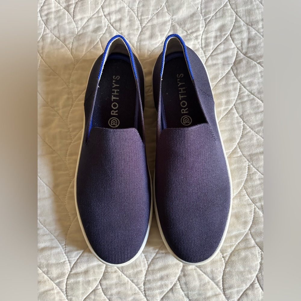 VGUC ROTHYS NAVY BLUE SNEAKERS WOMENS 💙💙💙💙